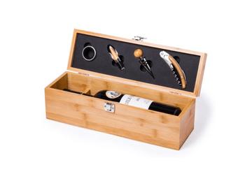 Coffret de vin et accessoires Cuisine et apéro: minimum 4 pièces OP 