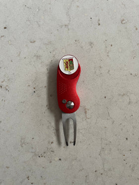 Relève pitch élégance Relève pitch: minimum 100 pièces Alvin Golf Entre 100 et 249 Rouge 