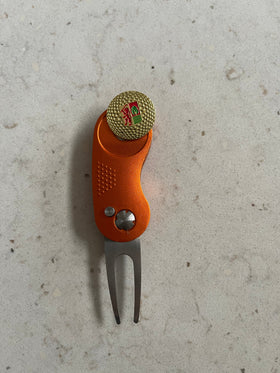 Relève pitch élégance Relève pitch: minimum 100 pièces Alvin Golf Entre 100 et 249 Orange 