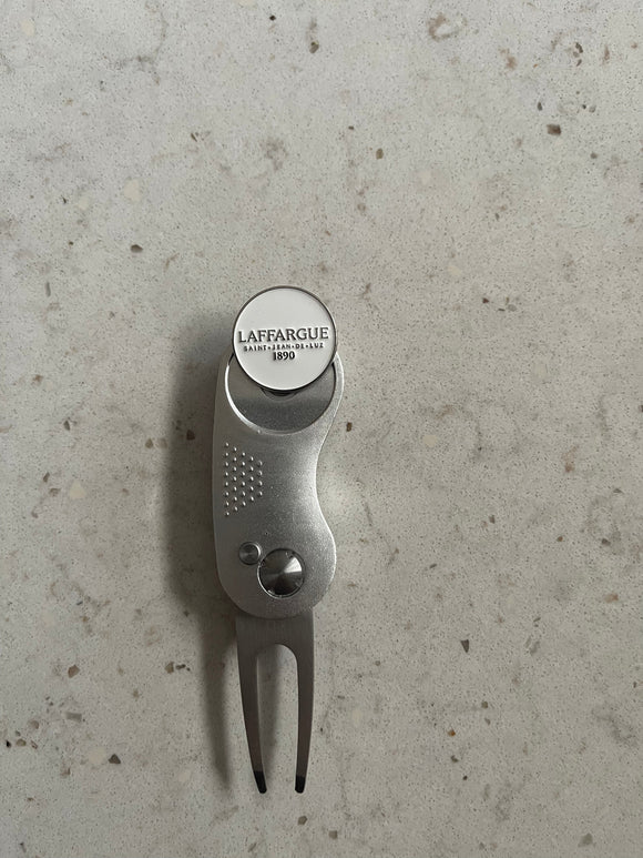 Relève pitch élégance Relève pitch: minimum 100 pièces Alvin Golf 