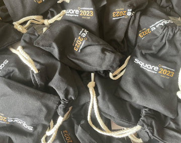 Pack biodégradable Black & White gift pack: Minimum 100 pack mygolfstore.fr 